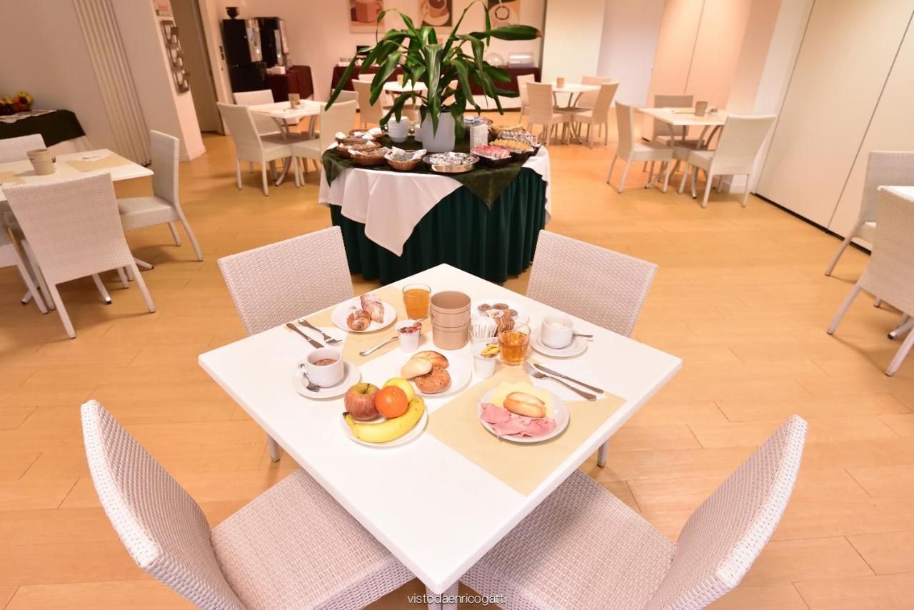 Standard Hotel Udine Pradamano Exterior photo